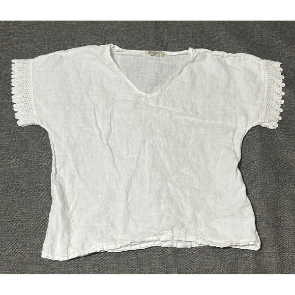 Spaziochic Tops - Spaziochic‎ Women's L Short Sleeve V Neck Blouse